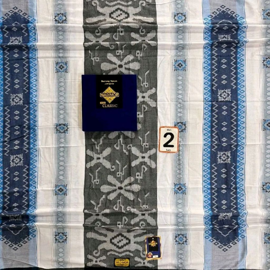 Sarung Tenun Wadimor Classic Bludru