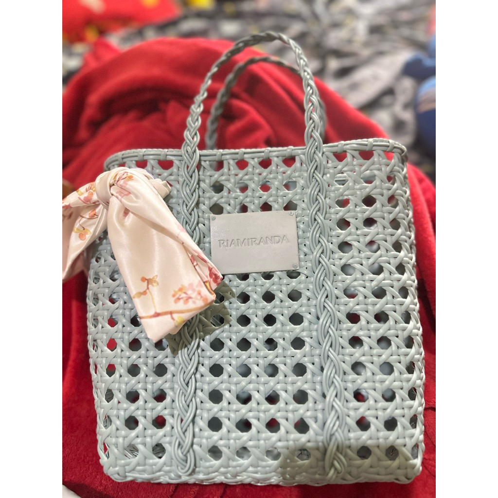 PL tas rotan sintetis Ria Miranda