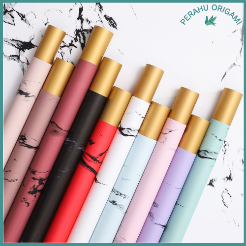 

PACK 20 Kertas Buket Bunga Gold Marble Buket Bunga Flower Wrapping Cellophane Marble Buket KB6105