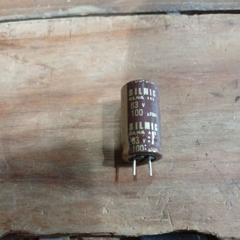Elco audio SILMIC 100uf 63v ELNA gen 1 _NOS