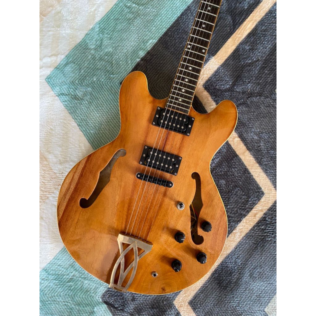 Gitar Gibson Semi Hollow natural custom