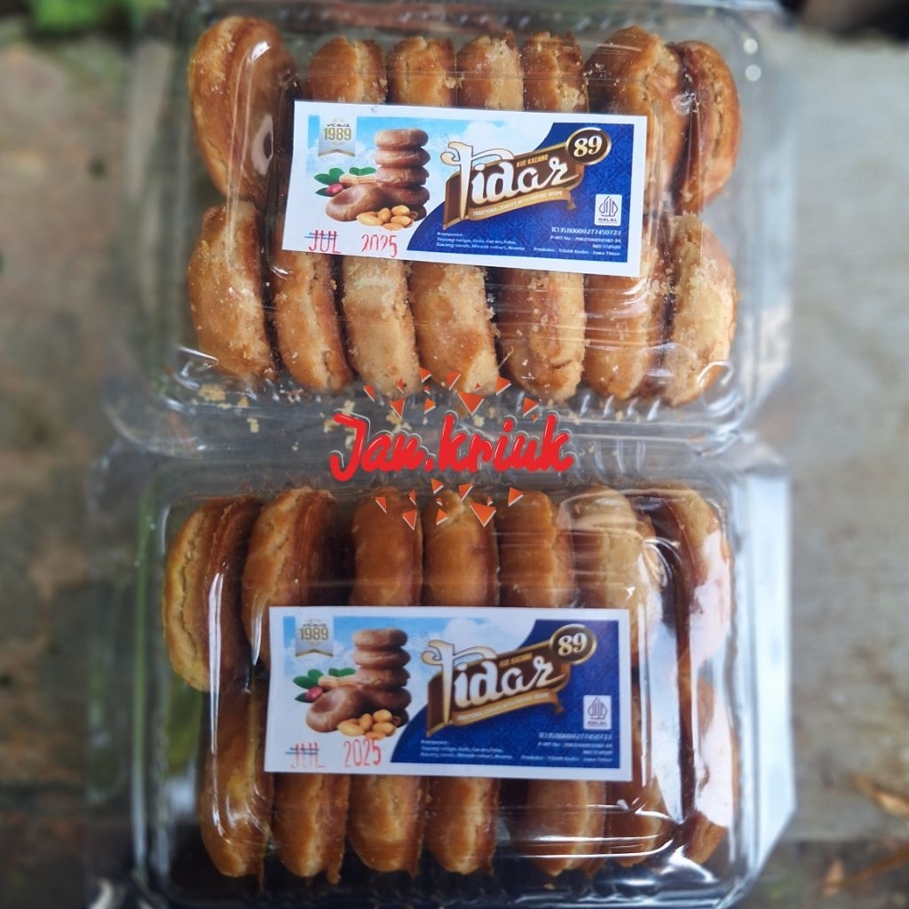 

Roti Kacang Tidar Khas Kediri isi 14 biji cookies kacang renyah