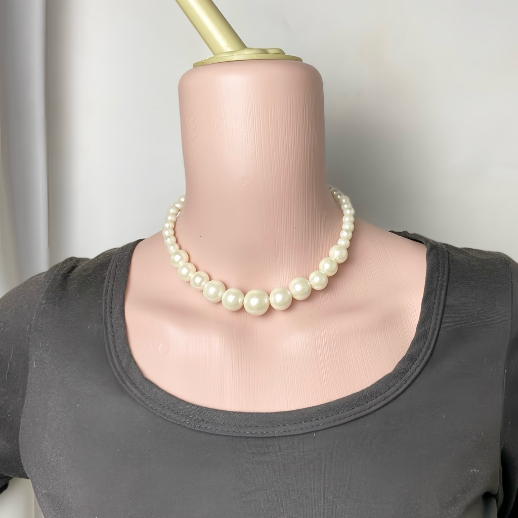 FANMY | azkia pearl  | pearl necklace style | kalung mutiara unisex | kalung mutiara polos | kalung 