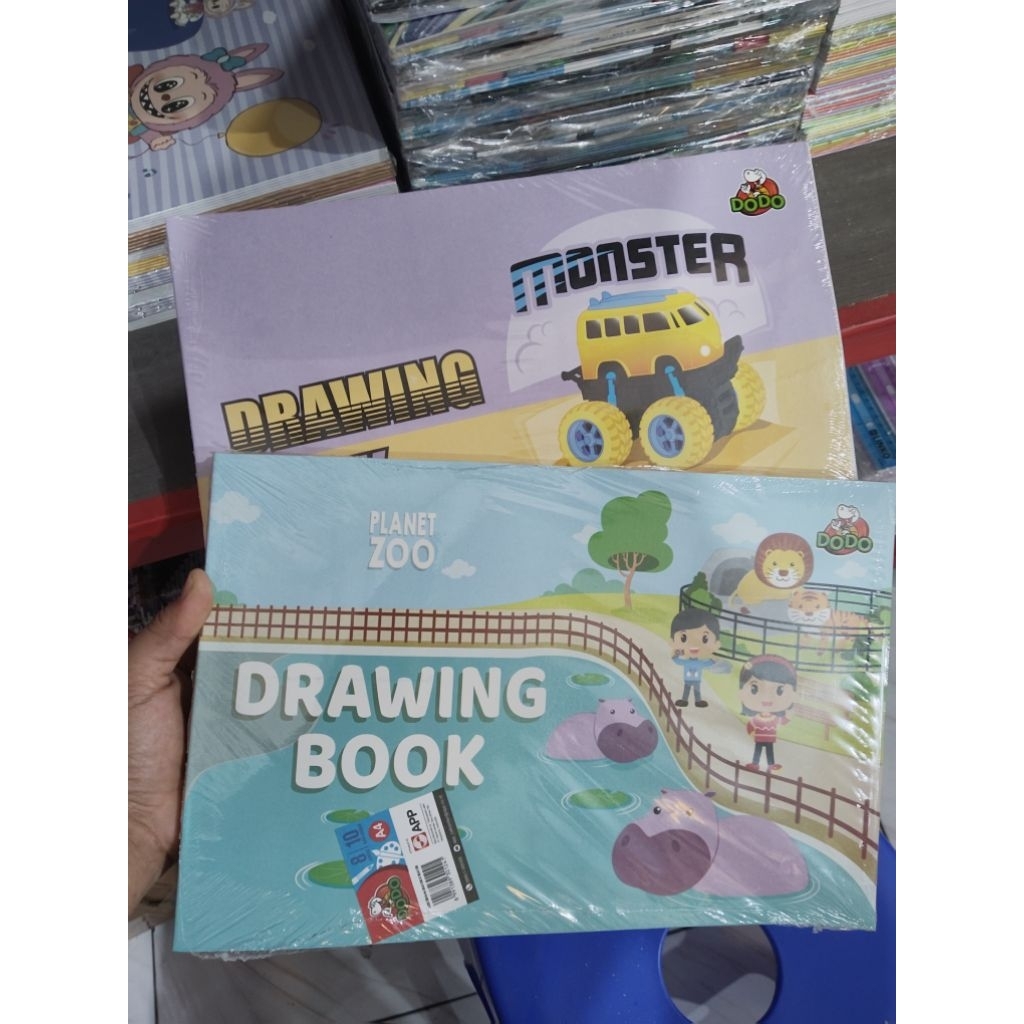 

BUKU GAMBAR A4 DODO MOTIF RANDOM ISI 10PCS