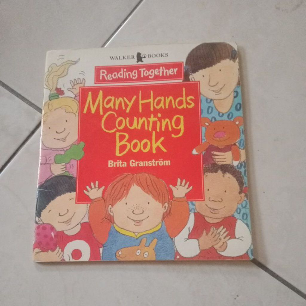 buku many hands counting book