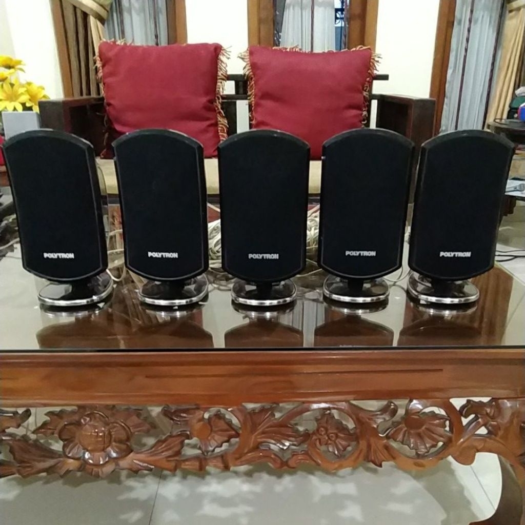 Speaker Polytron Home Theater (5 unit) original + kabel speaker asli polytron. Fungsi normal, suara 