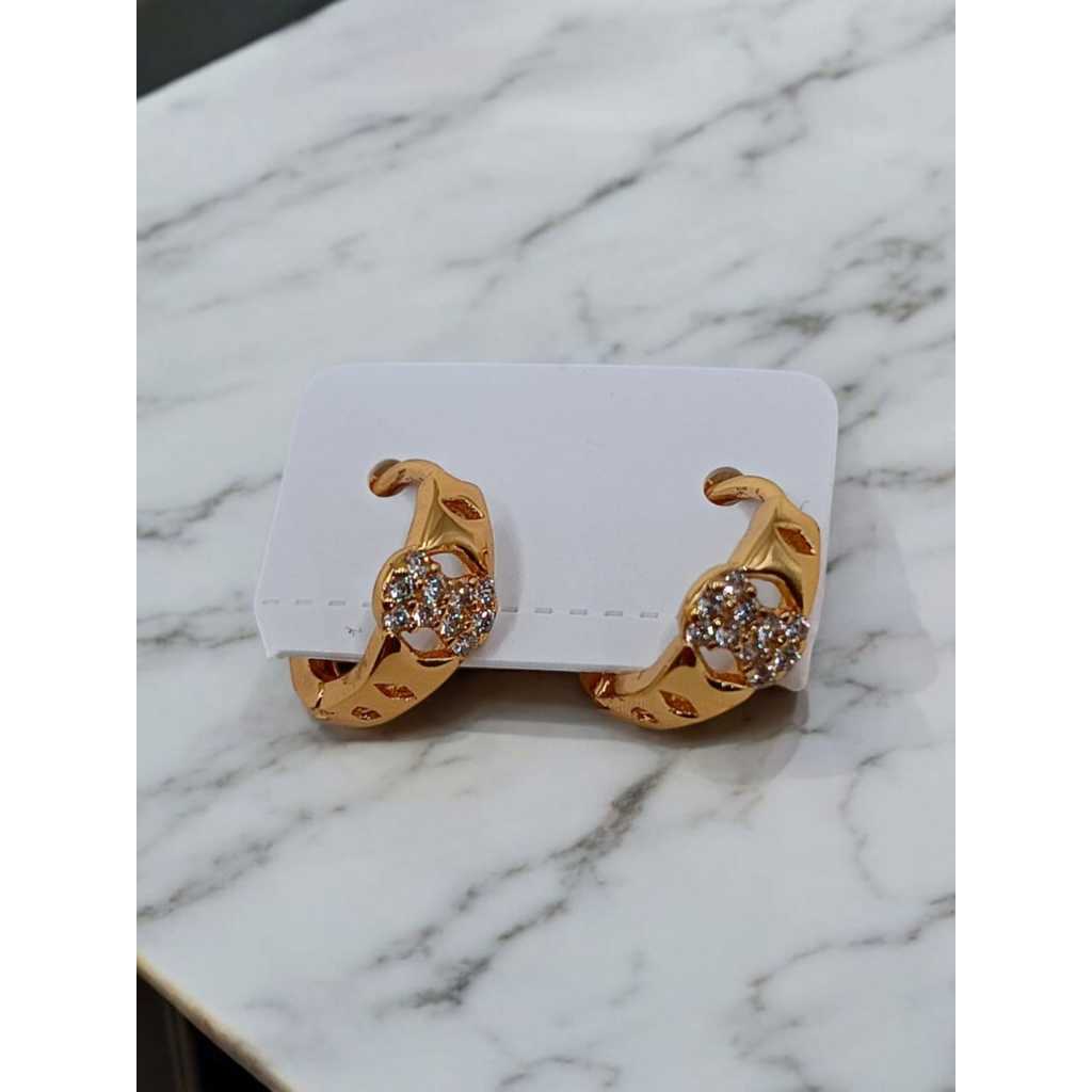 Anting Wanita Terbaru Mata Putih Pita Lapis Emas