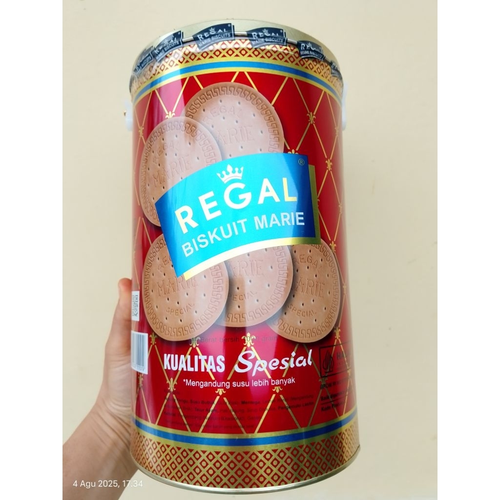 BISKUIT REGAL SPESIAL KALENG RANTAI 1 KG