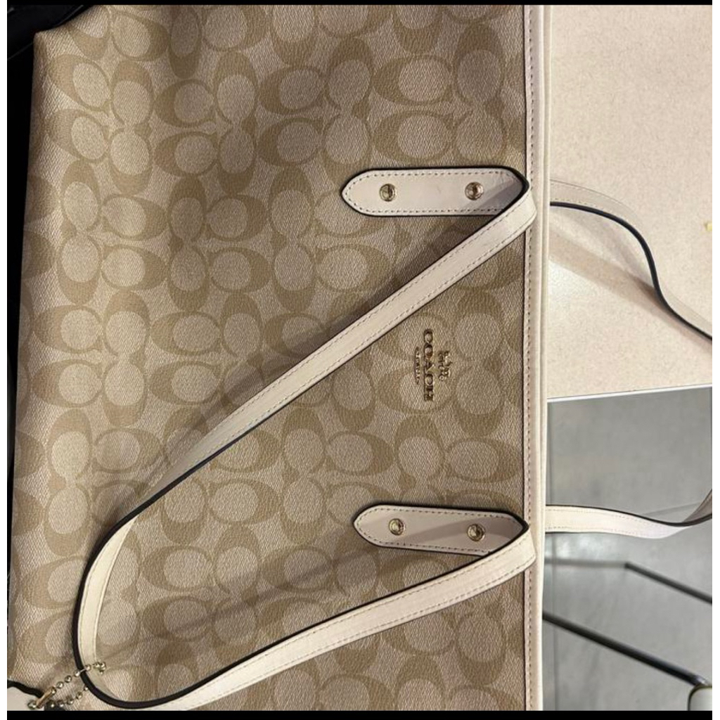 Coach bag original 100% pre loved