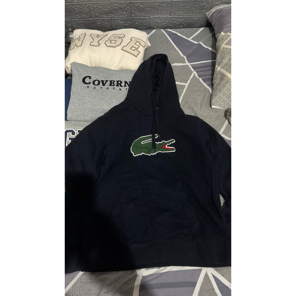 hoddie lacoste