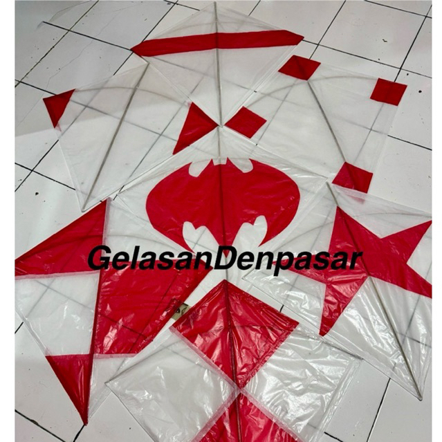 LAYANGAN ADUAN KHAS BALI