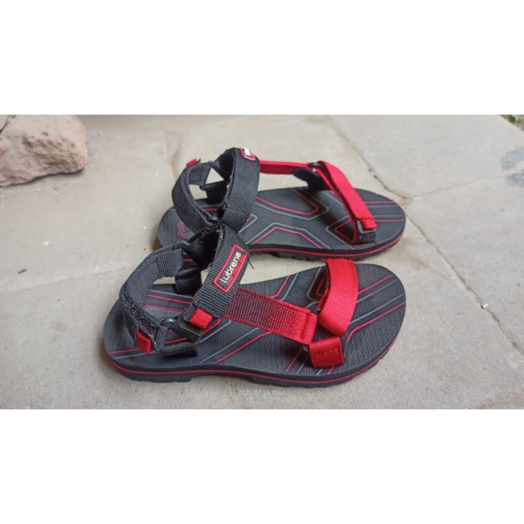 sandal anak lubrene 32 second