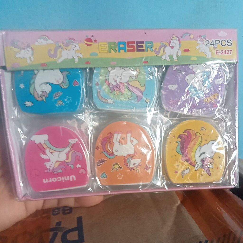 

penghapus karekter 1pak(24pc)