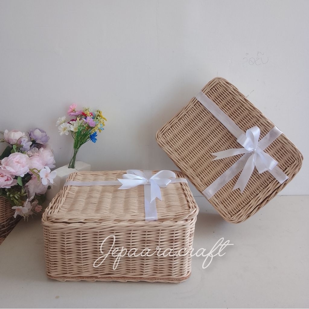 

Kotak Kado / Hampers Free Pita - 27 x 20 cm