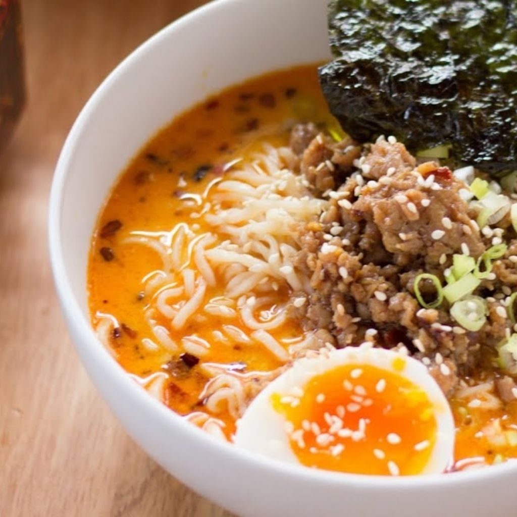 

Mie Ramen Kuah Creamy