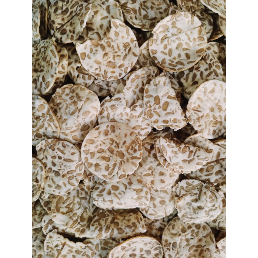 

Kripik Tempe Sagu Renyah 1kg Bandung.