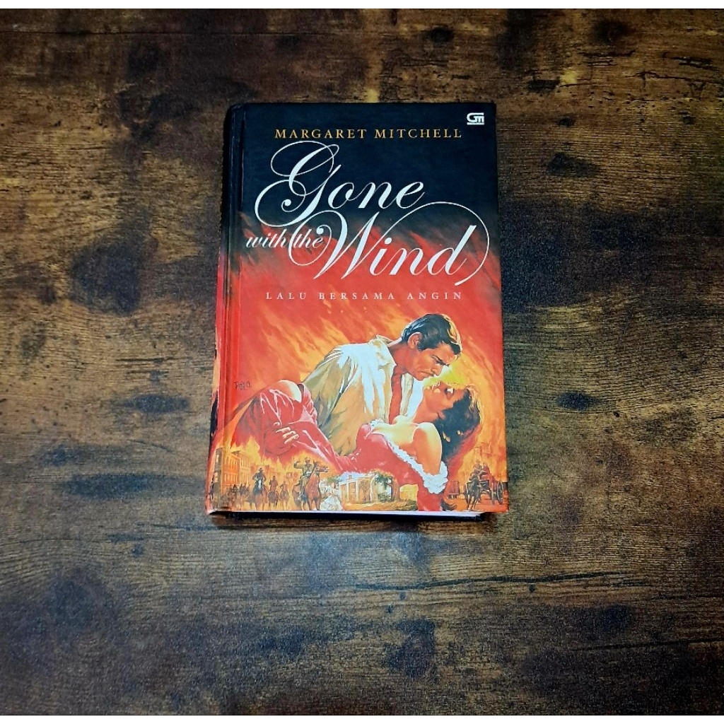 GONE WITH THE WIND - MARGARET MITHCELL