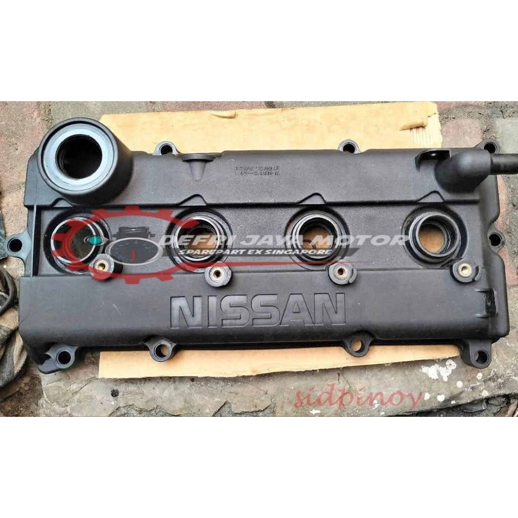 Cover Tutup klep cylinder head nissan serena C24 Xtrail T30