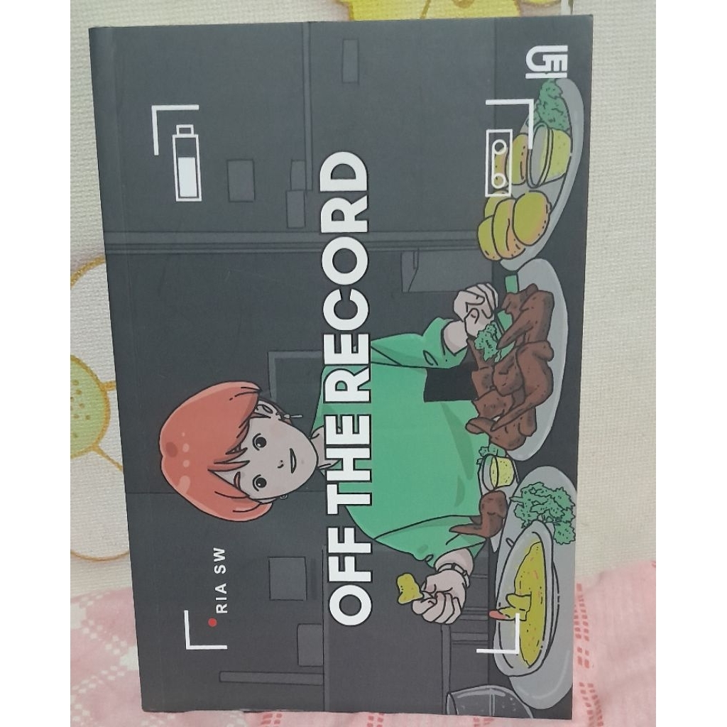 Preloved novel off the record - Ria SW