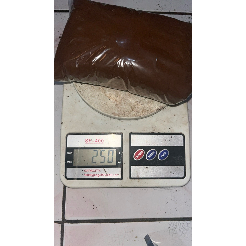 

kopi bubuk murni tanpa campuran. produk kaki gunung prau