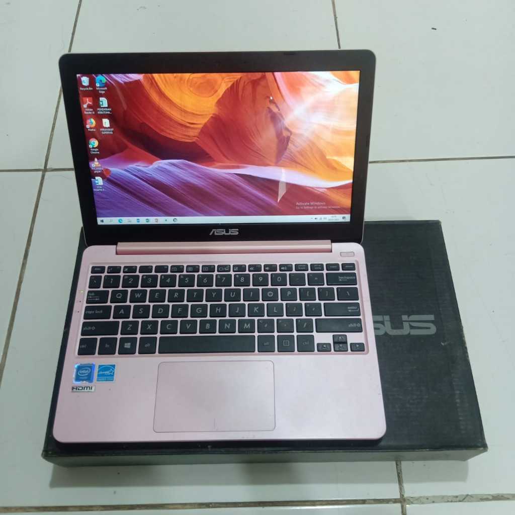 LAPTOP SECOND,Notebook Asus E203MAH, Celeron-N4000, Intel UHD Graphics 600, Ram 2/500gb, Gen Terbaru