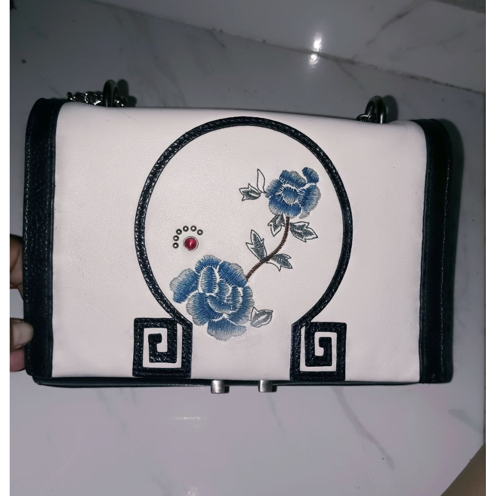 Sling Shoulder Bampo