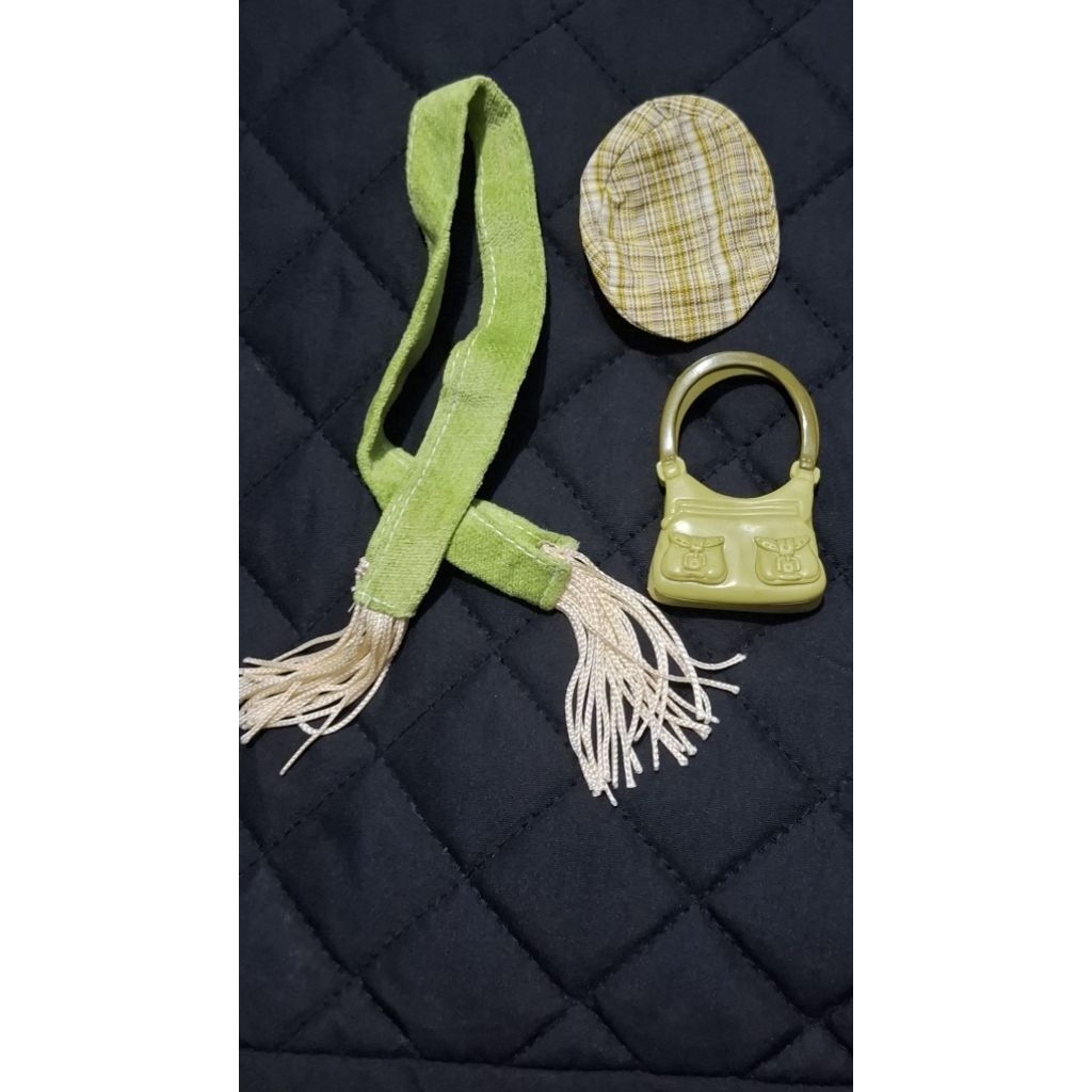 barbie fashion fever fashion pack green