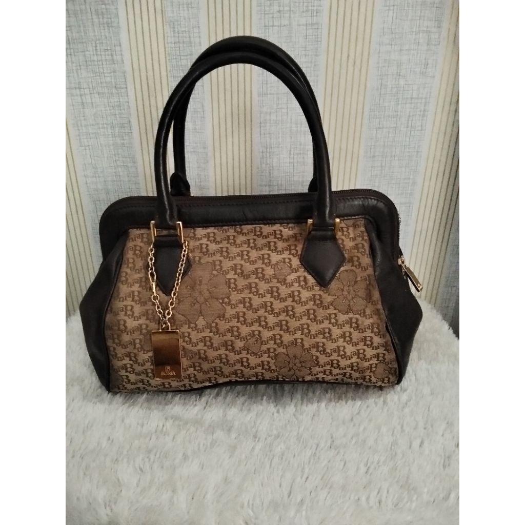 Tas wanita Bonia