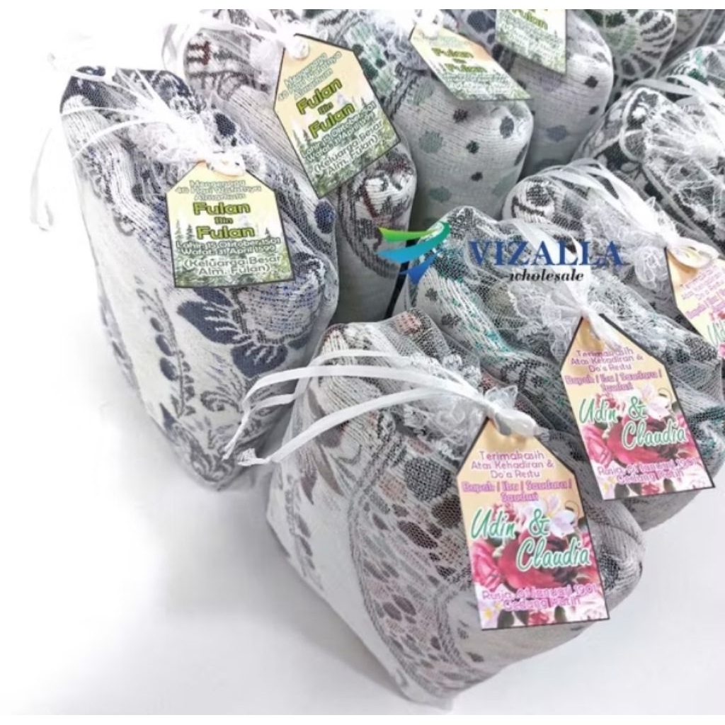 SAJADAH OLEH OLEH HAJI DAN UMROH