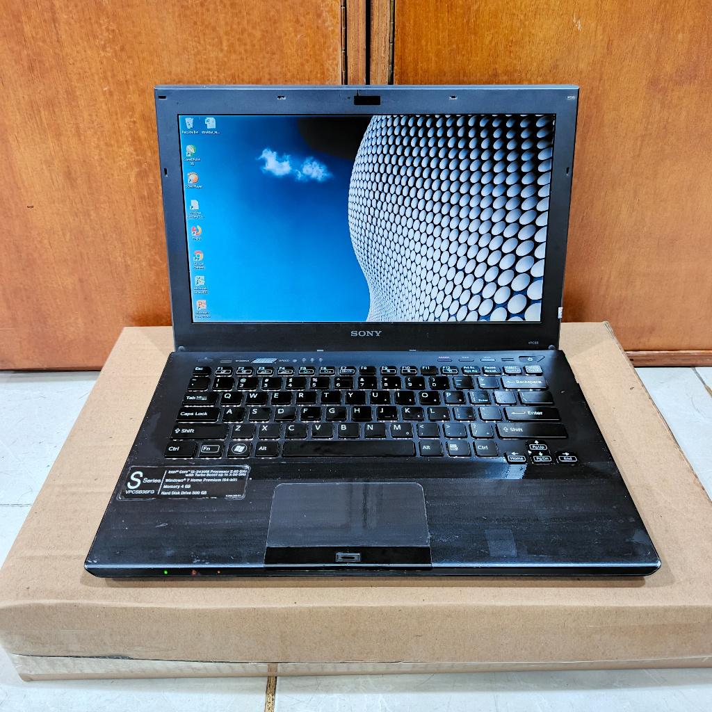 LAPTOP SECOND,Laptop Sony Vaio VPCSB36FG, Core i5-2430M, Ram 4/500Gb, #Backlight, Lengkap, Black