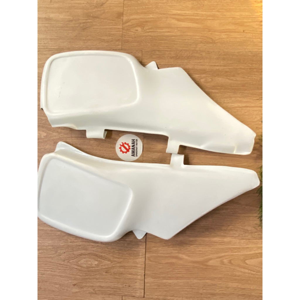 cover dop samping dop side samping suzuki Ts SIDE PANEL TS 125 -COVER SAMPING TS  125 CROSSBONE
