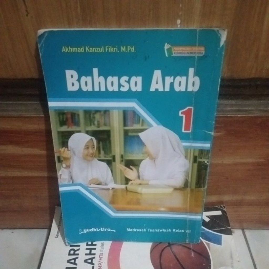 buku bekas; Bahasa Arab 1untuk MTs kelas 7 Kurikulum Merdeka Yudhistira