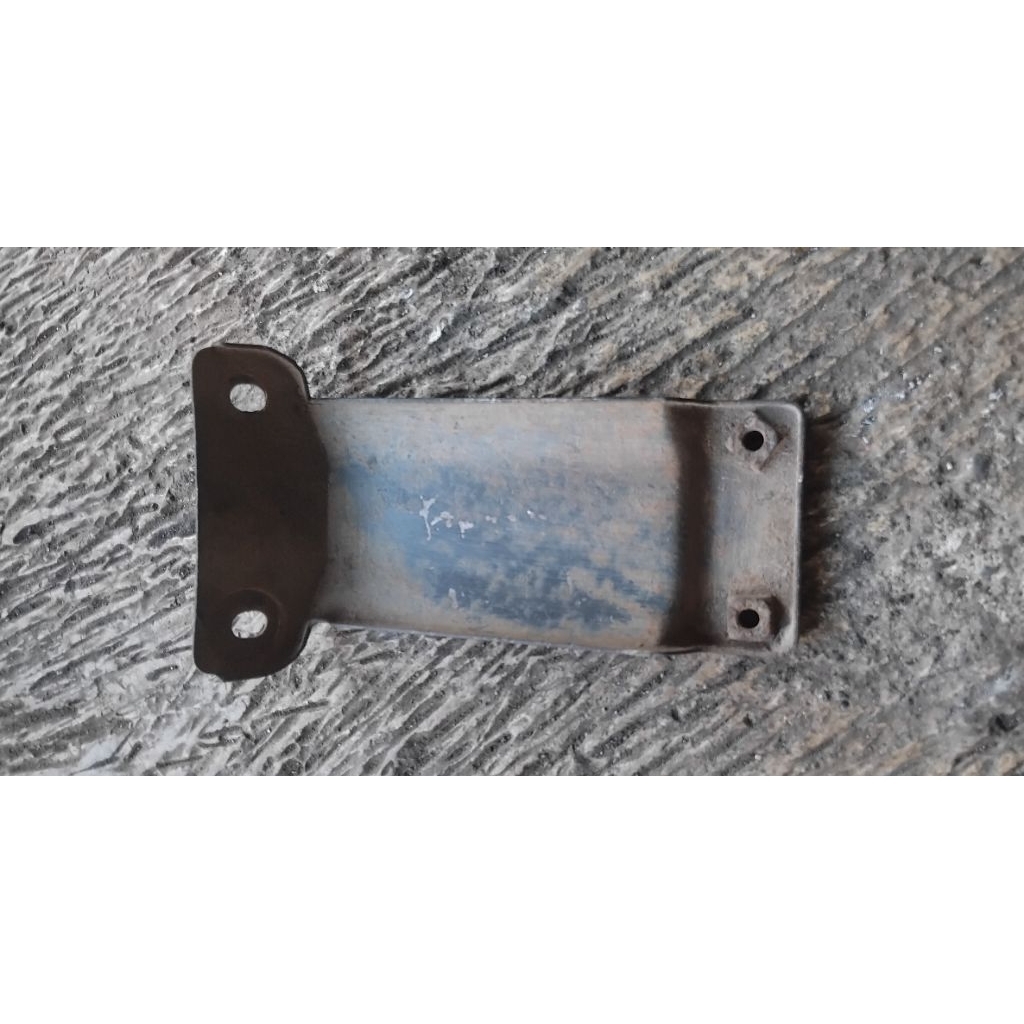 bleket slebor belakang suzuki kristal, a100 ekonos