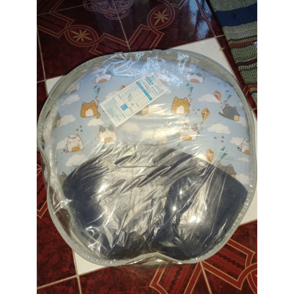 sofa bayi merk CINTAKA like new