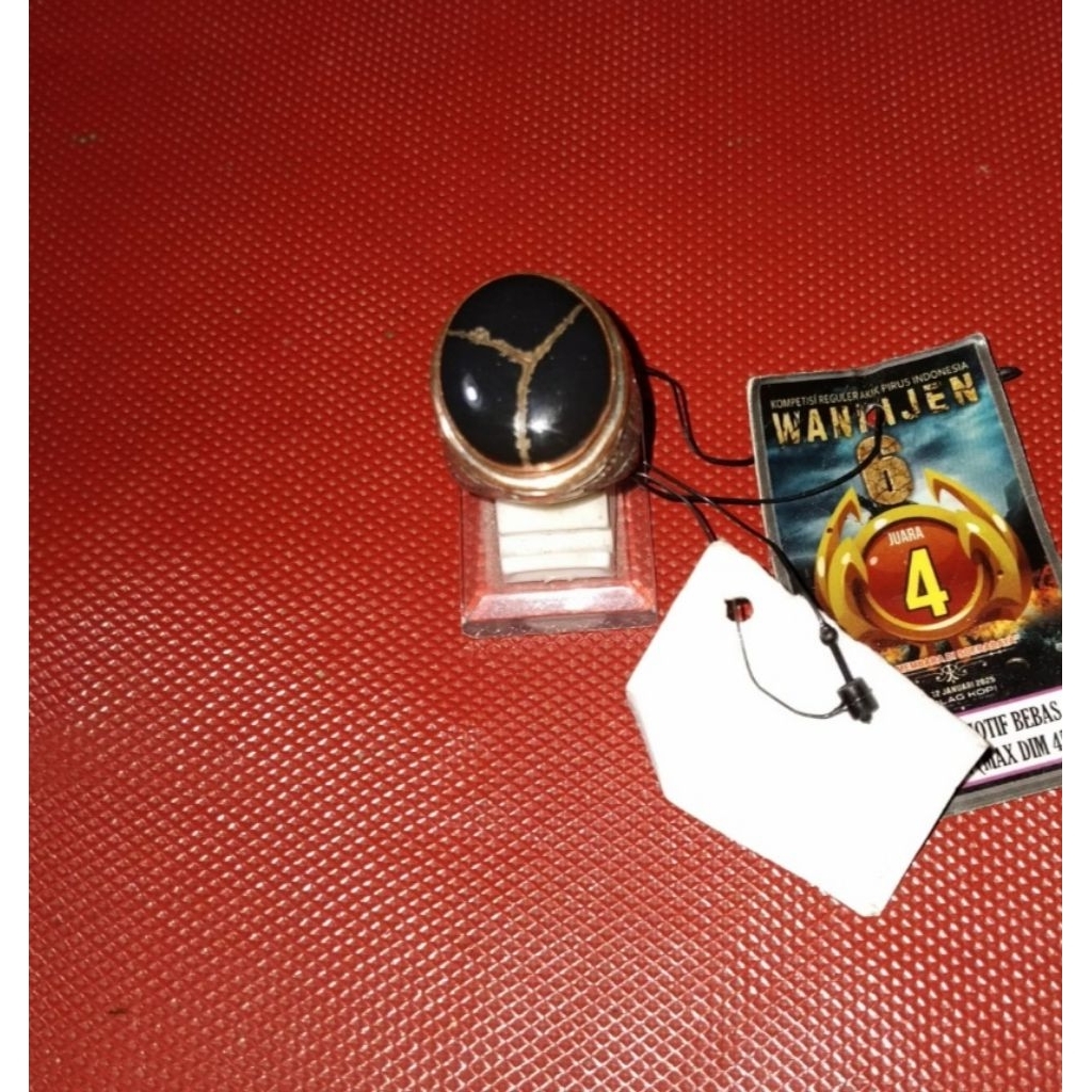 Batu badar besi semeru lumajang asli motif huruf y urat emas batu kontes badar besi semeru kelas mot