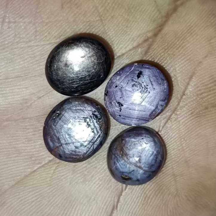 Batu Permata Ruby Star Gondola / Daging , Natural