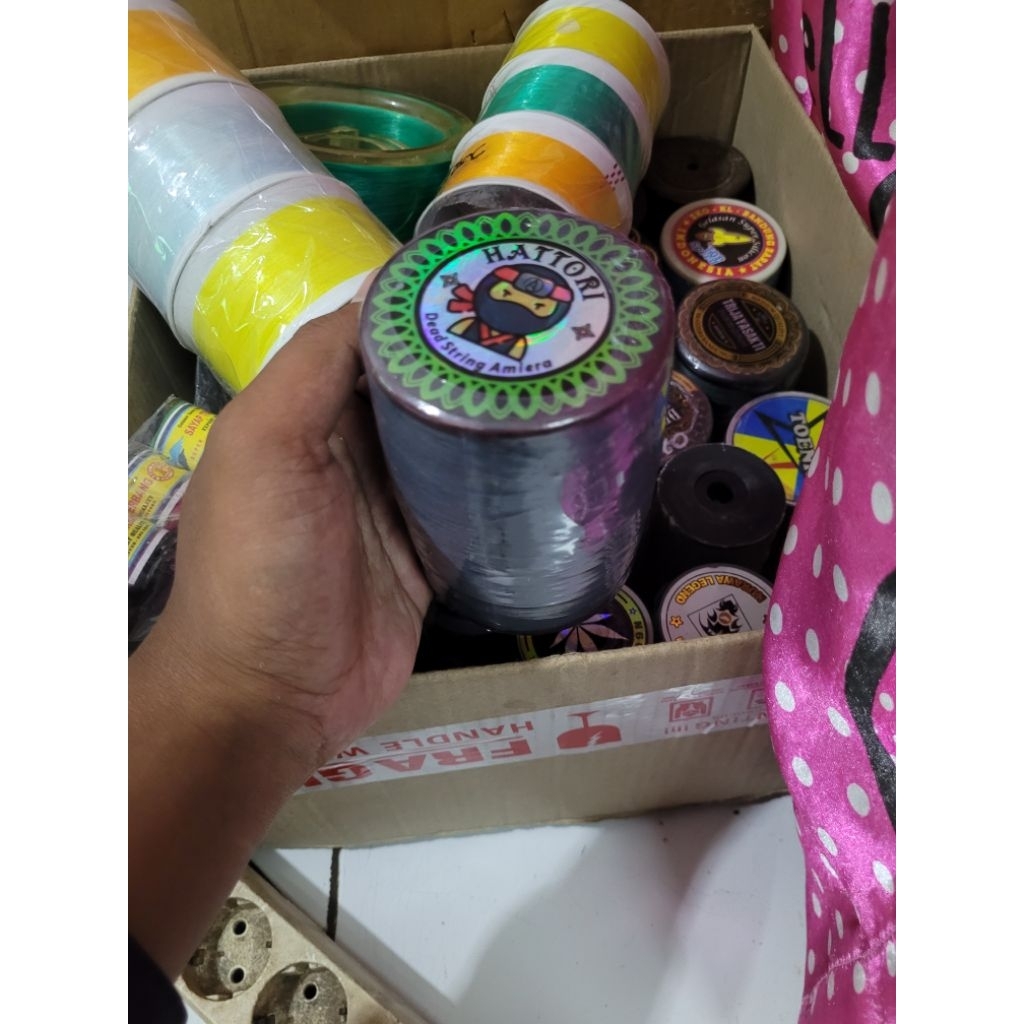 Gelasan Amiera Hattori Logo Hijau