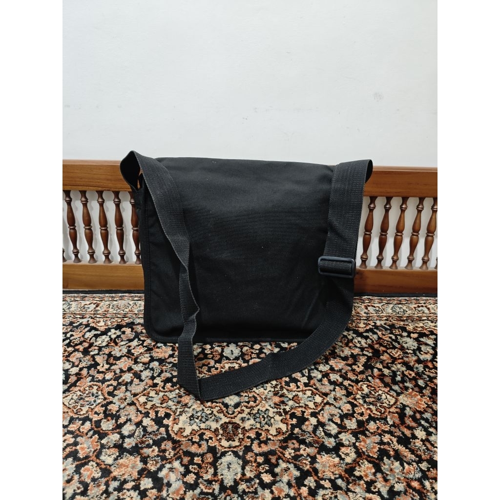 Tas selempang Manhattan Portage