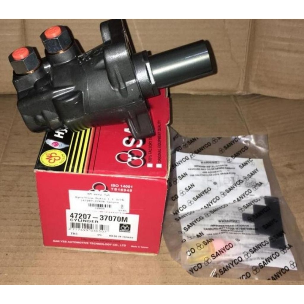 Master Rem atas Dyna Hino Dutro