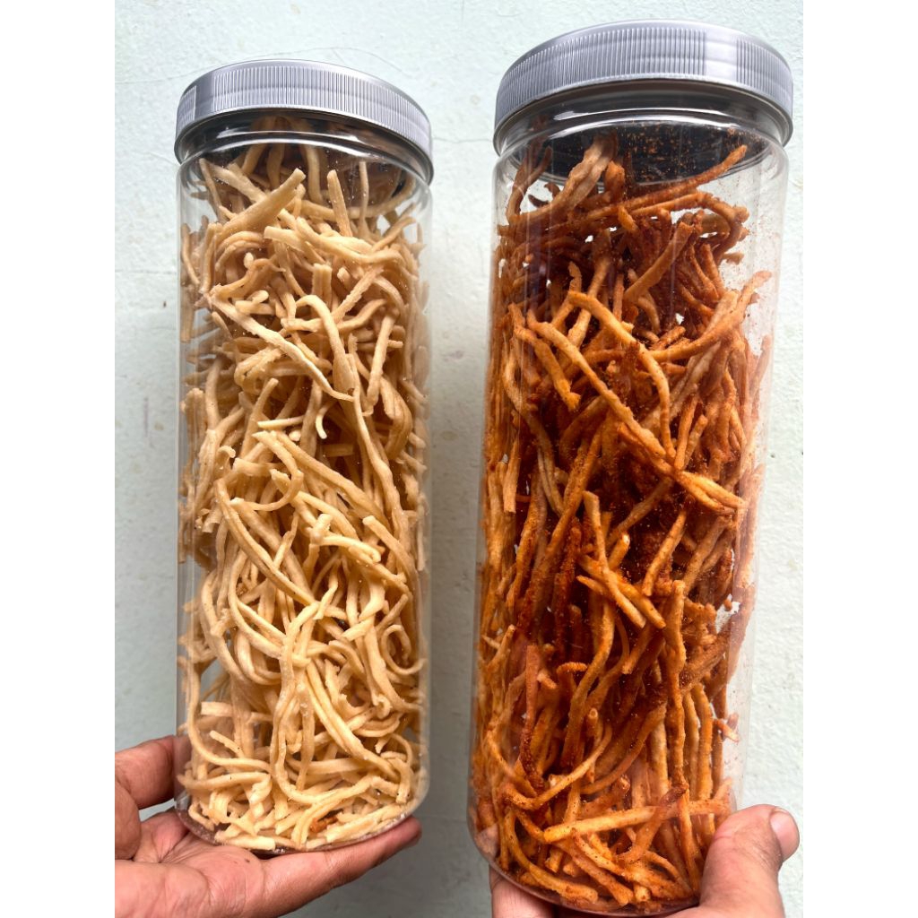 

sistik toples 1500ml extra pedas lezat gurih dan nikmat bumbu melimpah