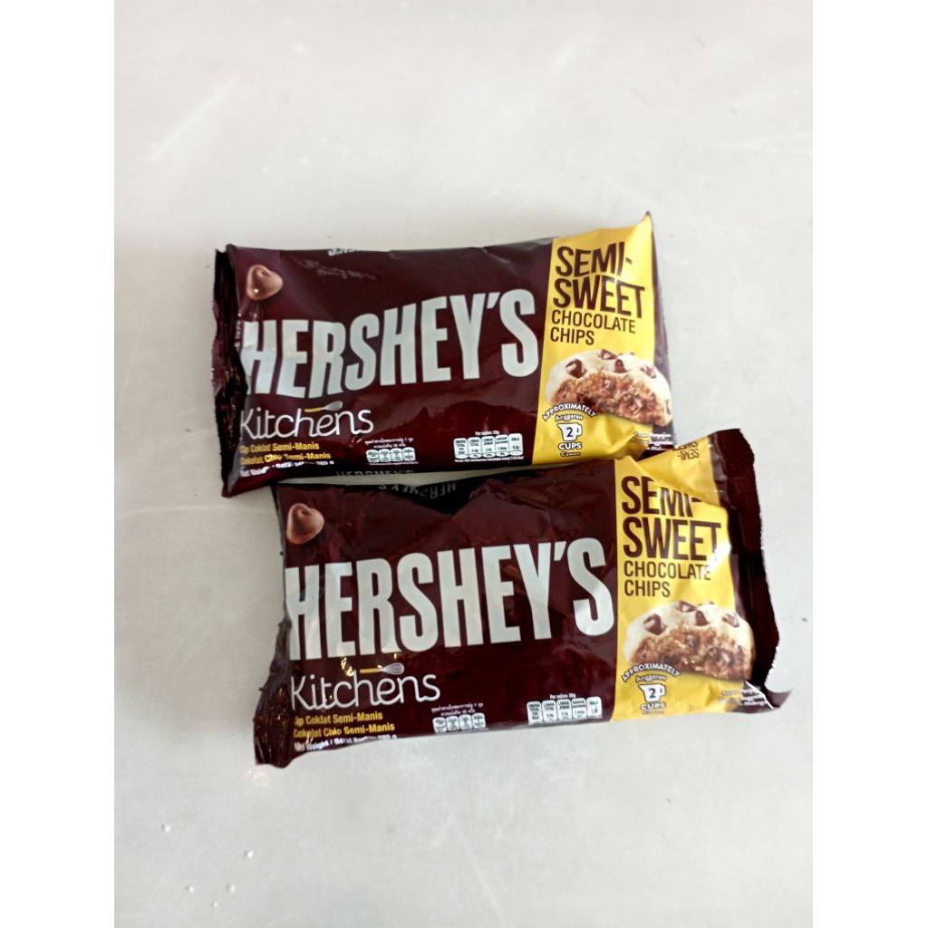 

Hershey's Semi Sweet Chocolate Chips