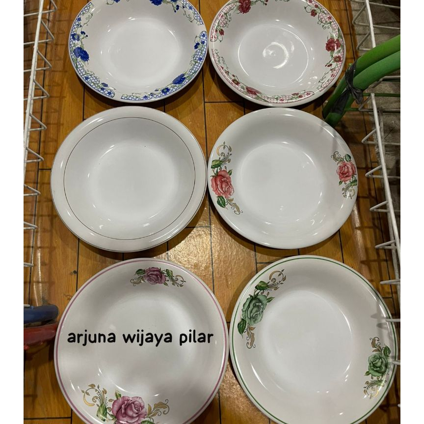 PIRING 9 MELENGKUNG piring keramik (Motif dikirim RANDOM) Harga perpcs