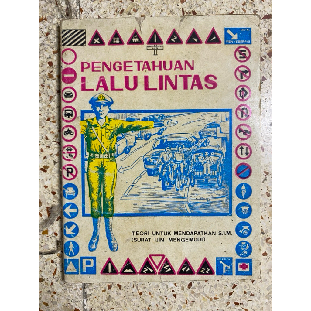 BUKU PENGETAHUAN LALU LINTAS