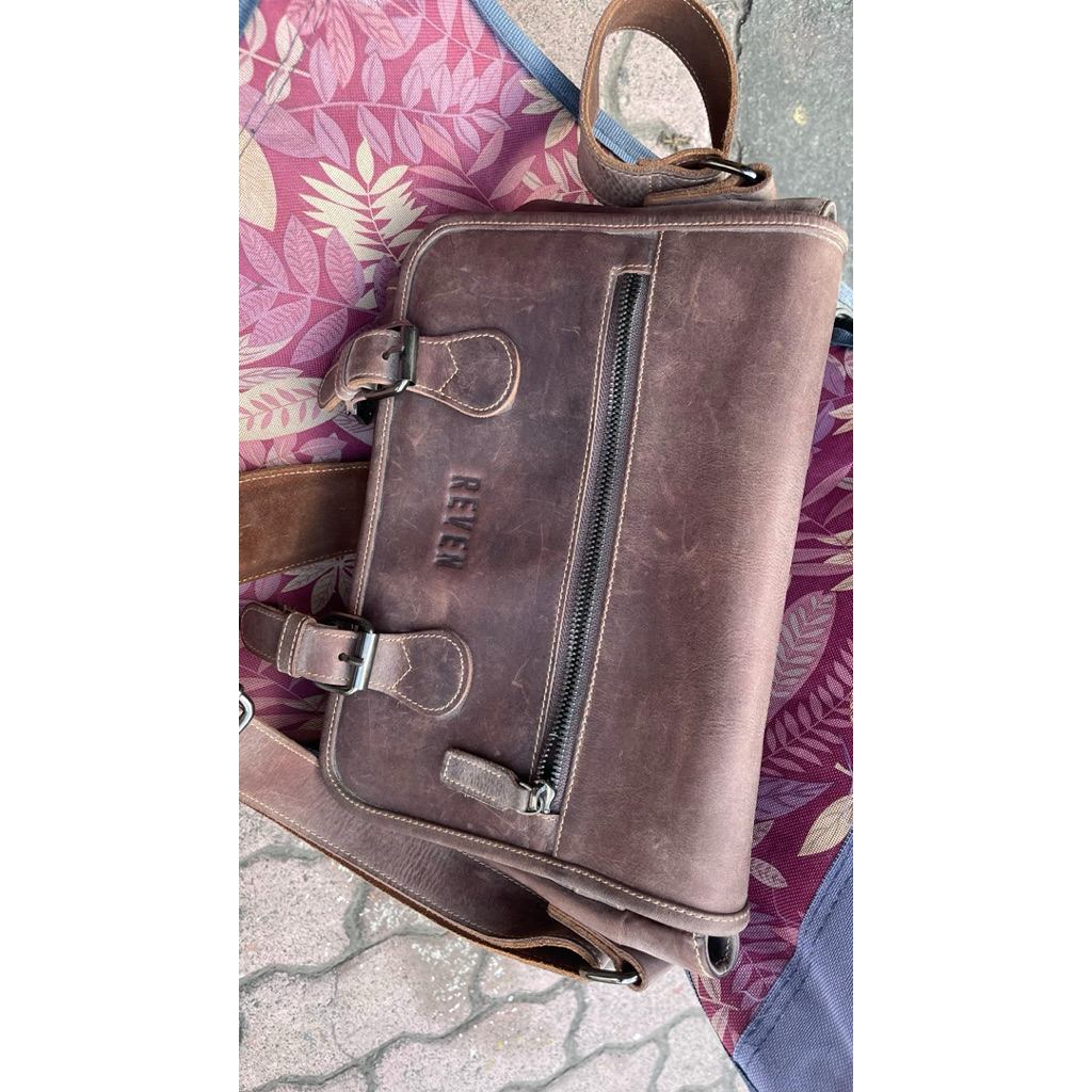 tas kulit pria preloved