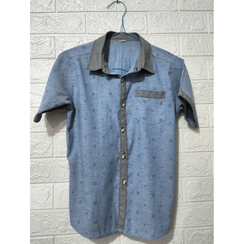 Kemeja anak laki-laki 10-11 tahun