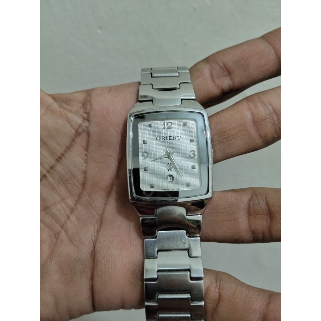 Jam orient kotak , jam tangan tank , jam tank , dresswatch , jam tangan klasik vintage , jam tangan 