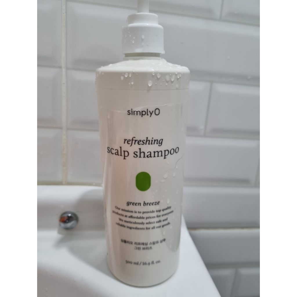 Pre-loved SimplyO Refreshing Scalp Shampoo 500ml.
