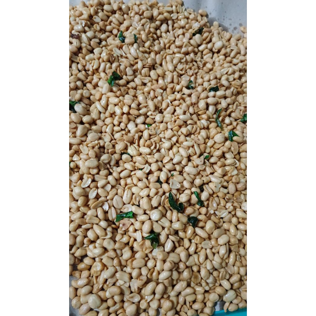 

KACANG TOJIN | Kacang Taujin | kacang bawang daun jeruk| kacang kupas goreng gurih Renyah Homemade