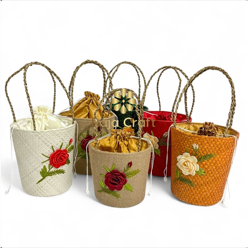 

Raja Craft Tas Parcel Goni Sulam Best Seller Tas Hampers Jinjing Gift Bag