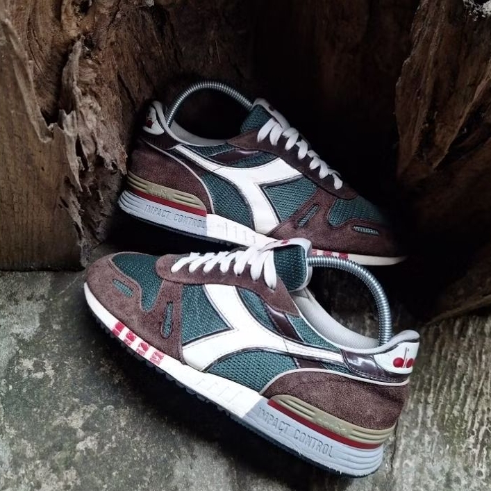 Check Out Ensdshield Diadora Titan 80s casuals size 40.5 second original